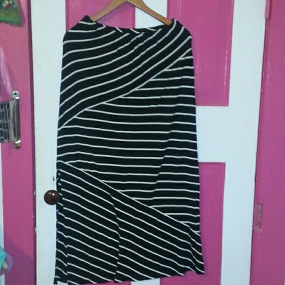 Ann‎ Tayor Striped Maxi Skirt XS - Picture 1 of 3